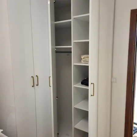 Apartament Dina *