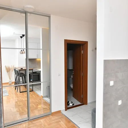 Dina Apartament *
