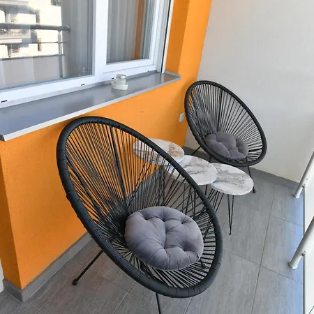 Dina Apartment *